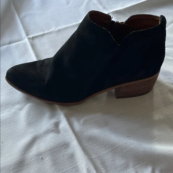Franco Sarto Black Ankle Booties - Picture 4 of 7